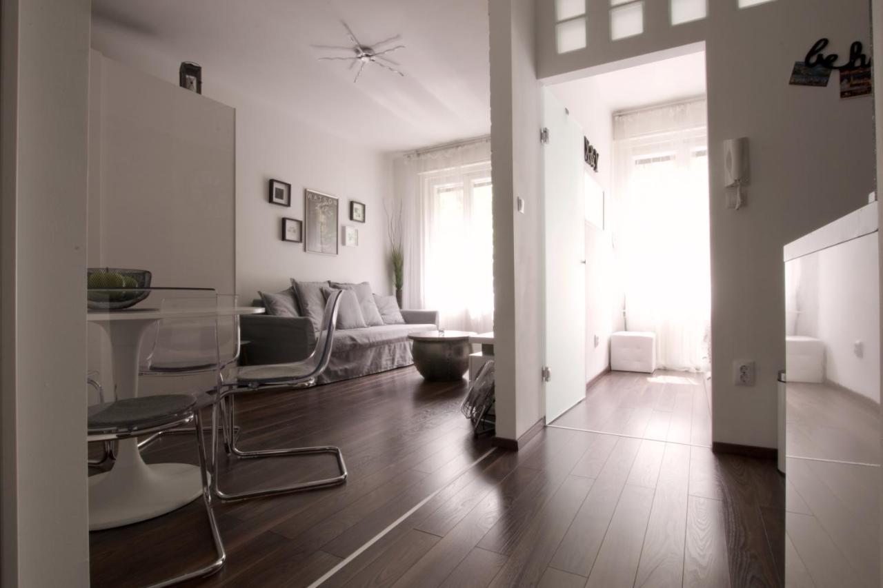 Standard Apartment By Hi5 - Nagymezo 11 Budapest Eksteriør billede